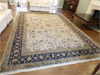 Large Area Rug 9.5 x 13.5'
