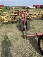 Lot 115. New Holland 258 Side Delivery Rake