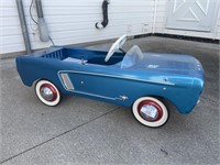 FORD MUSTANG 535 PEDAL CAR