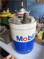 MOBIL 5 GALLON GAS CAN - ORIGINAL