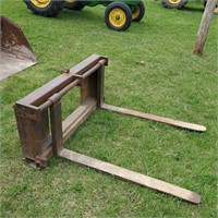 Pallet Forks for Bob Cat