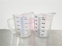 MEASURING CUPS - 500ML