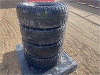 (4) USED LT 275/70 R18 Tires