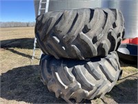 SET OF USED 30.5-32 COMBINE TIRES ON RIMS