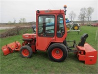 B7100 Kubota Compact Utility Tractor, 16hp, 3 cyl