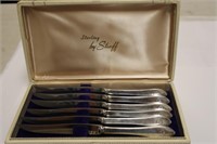 (6) STIEFF STERLING HNDL STEAK KNIVES IN ORIG BOX