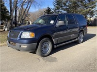 2003 Ford Expedition XLT-SGI Total Loss *For Parts