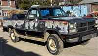 1991 Dodge W250 Reg Cab Diesel Truck, shows