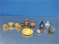 Vintage Miniature teapots