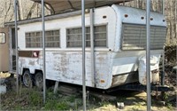 1972 HOLIDAY VACATIONER TRAVEL TRAILER - AS IS