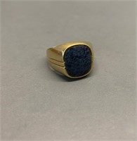 18K Gold Gents Ring with Gemstone