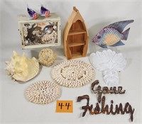 Collection of Seashells & Decor