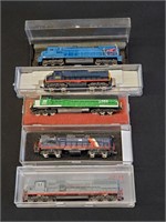(5) N Scale Locomotives In Cases