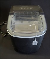 Free Village Counter Top Ice Maker
