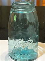 1910-1923 Ball jar blue beautiful