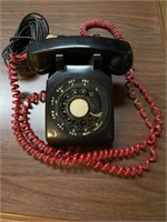 VINTAGE BLACK ROTARY PHONE WITH RED CORD