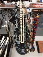 NECKLACE LOT DISPLAY NOT INCLUDED