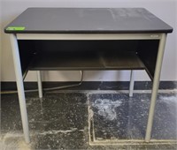 Metal 1-Shelf Desk 28"x32"x24"