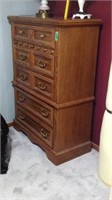 chest of drawers, 38x18x52 very heavy