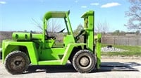 Clark ForkLift Model CY200S. 26,800lb Lift Cap.