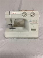 Singer sewing machine (Does Not Have Plug)