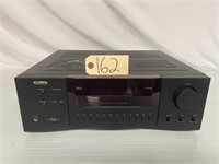 KLH AM/FM stereo receiver.(plugged in and works)
