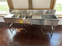 Stainless Steel Sink with 3 compartments