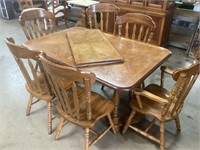 5 Foot Wide Table,6 Chairs & 18” Leaf