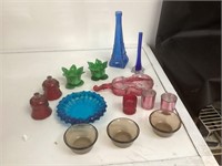 Miscellaneous Colorful Glassware Items