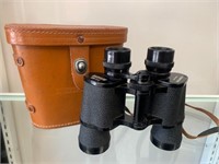Vintage International 7 X 35 Binoculars