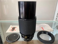 Vivitar Series 1 - 70 - 210mm f3.5 Macro Zoom Lens
