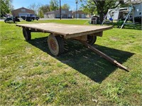 John Deere 16x8 ft Hay Wagon