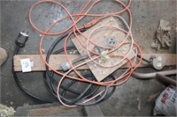 220V cord & extension cord