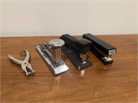 Pilot stapler, hole punch      - ZD
