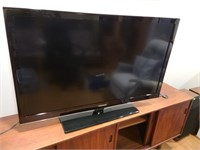 46" Samsung TV - T