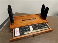 Winchester gun cleaning station