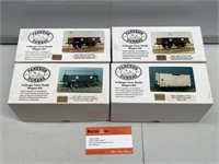 Box Lot x4 Model Train Wagon Kits