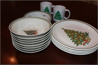 LOT OF CHRISTMAS DISHES