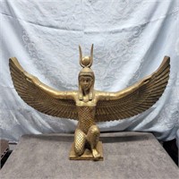 Gold statue