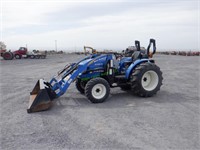 2013 New Holland Boomer 50 4WD Tractor w/ Loader