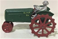 Clean Cast Iron Oliver 70 Toy Tractor W/Man