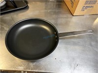 UNUSED 10" COATED ALUMINUM FRYING PAN