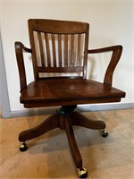 Vintage desk rolling chair
