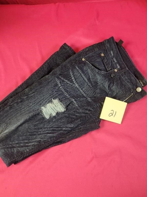 Bebe jeans | Live and Online Auctions on HiBid.com