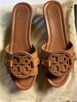 Authentic Tory Burch Wedge size 7.5
