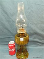 Very Nice Antique Amber Pedestal Oil Lamp
