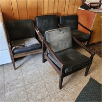 Group of 4 chairs