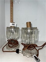 2 electric lights with glass crystals decor