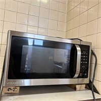 Vissani Microwave Oven - Shelf Not Included