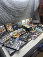 Large quantity of computer games